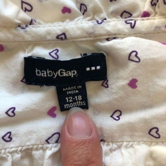 Baby Gap 12-18 Month Heart Button Down Shirt. - Picture 3 of 4